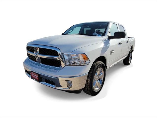 2024 RAM Ram 1500 Classic RAM 1500 CLASSIC TRADESMAN CREW CAB 4X4 57 BOX