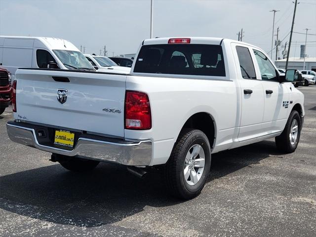 2024 RAM Ram 1500 Classic RAM 1500 CLASSIC TRADESMAN QUAD CAB 4X4 64 BOX