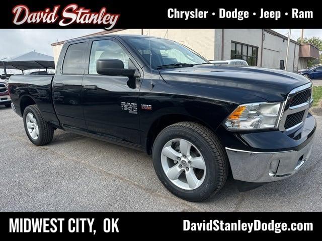 2024 RAM Ram 1500 Classic RAM 1500 CLASSIC TRADESMAN QUAD CAB 4X4 64 BOX