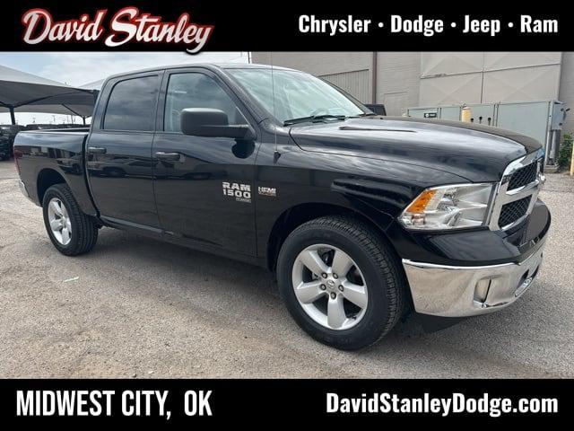 2024 RAM Ram 1500 Classic RAM 1500 CLASSIC TRADESMAN CREW CAB 4X4 57 BOX