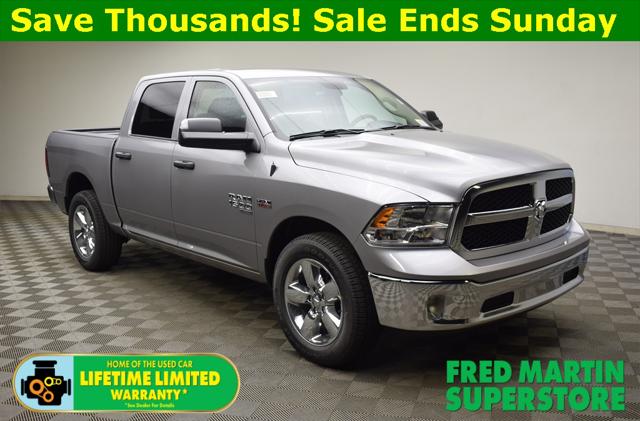 2024 RAM Ram 1500 Classic RAM 1500 CLASSIC TRADESMAN CREW CAB 4X4 57 BOX