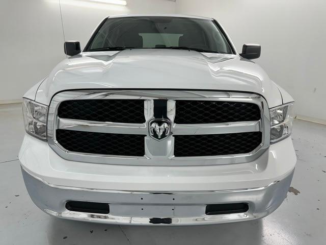 2024 RAM Ram 1500 Classic RAM 1500 CLASSIC TRADESMAN CREW CAB 4X4 57 BOX