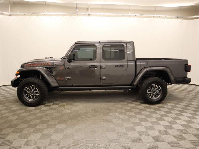 2024 Jeep Gladiator GLADIATOR MOJAVE X 4X4