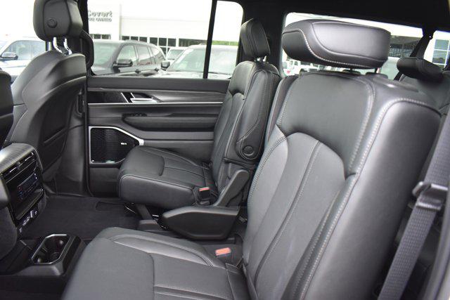 2024 Jeep Wagoneer Series III 4x4
