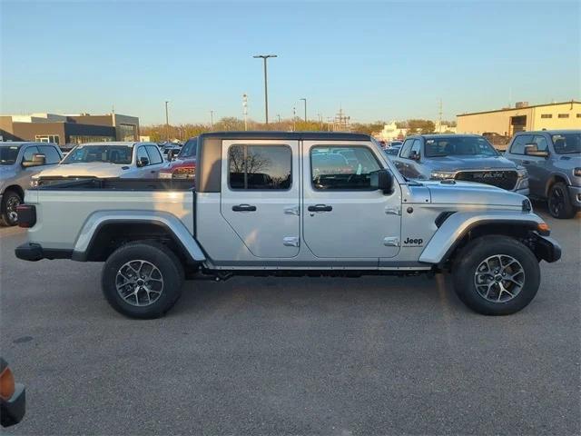 2024 Jeep Gladiator GLADIATOR SPORT S 4X4