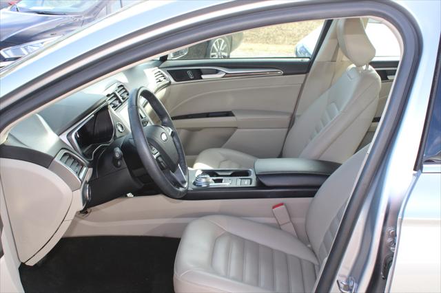 2020 Ford Fusion Hybrid SEL