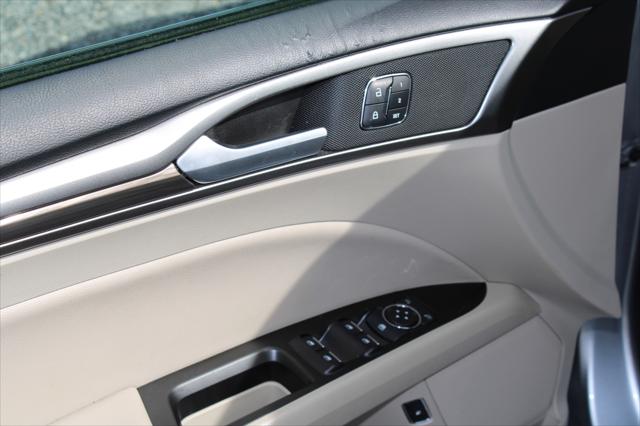 2020 Ford Fusion Hybrid SEL