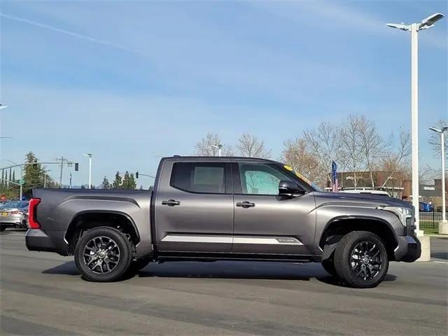 2023 Toyota Tundra Platinum