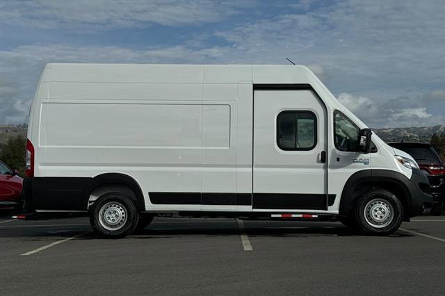 2024 RAM Ram ProMaster EV RAM PROMASTER EV SUPER HIGH ROOF 159 WB EXT