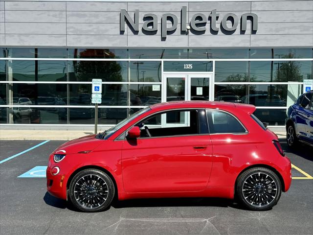 2024 Fiat FIAT 500e 500e INSPI(RED)