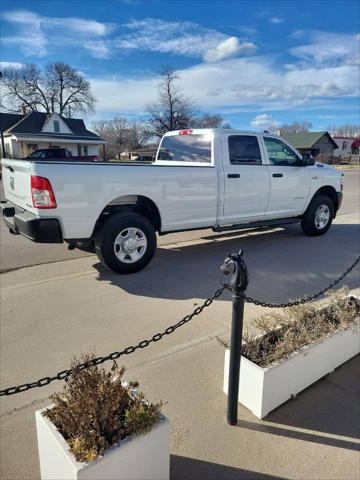 2022 RAM 3500 Tradesman Crew Cab 4x4 8 Box