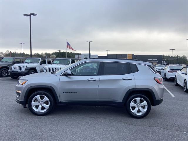 2019 Jeep Compass Latitude FWD 2019 Jeep Compass Latitude FWD