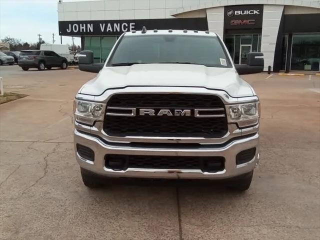 2024 RAM Ram 3500 RAM 3500 TRADESMAN CREW CAB 4X4 8 BOX