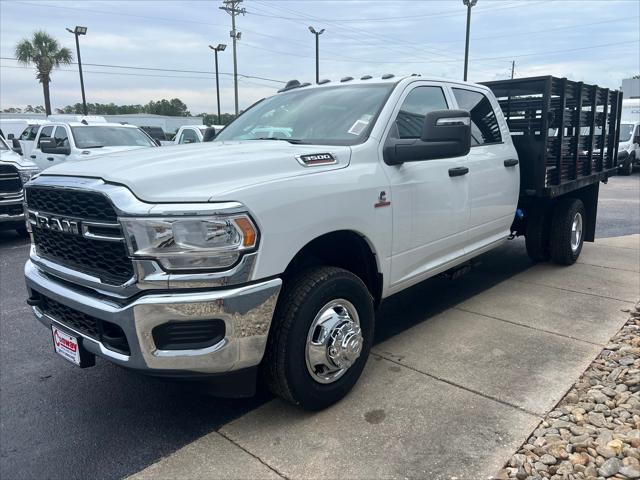 2024 RAM Ram 3500 Chassis Cab RAM 3500 TRADESMAN CREW CAB CHASSIS 4X4 60 CA