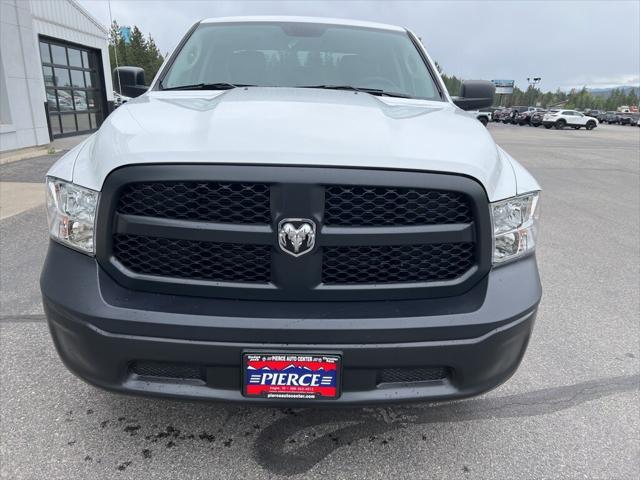 2024 RAM Ram 1500 Classic RAM 1500 CLASSIC TRADESMAN QUAD CAB 4X4 64 BOX