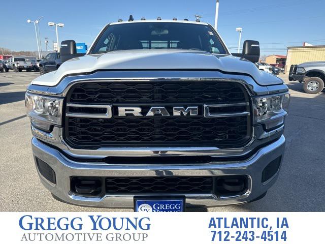 2024 Ram 3500 Tradesman Crew Cab 4x4 8' Box