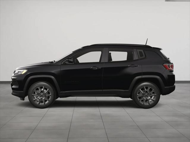 2024 Jeep Compass COMPASS LATITUDE 4X4