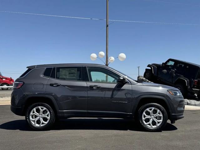 2024 Jeep Compass COMPASS SPORT 4X4