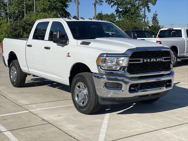 2024 RAM Ram 2500 RAM 2500 TRADESMAN CREW CAB 4X4 64 BOX