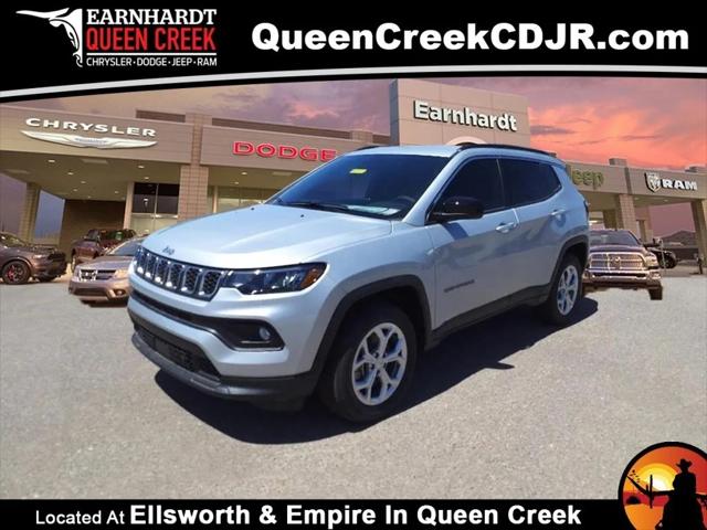 2024 Jeep Compass COMPASS LATITUDE 4X4