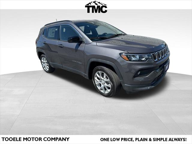 2024 Jeep Compass COMPASS LATITUDE LUX 4X4