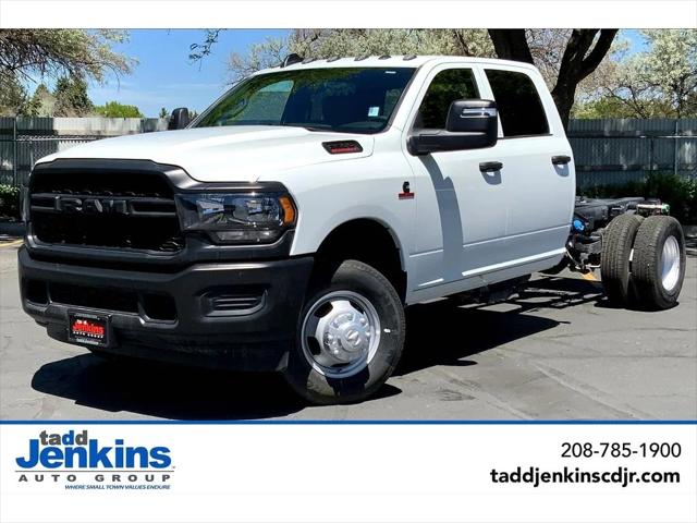 2024 RAM Ram 3500 Chassis Cab RAM 3500 TRADESMAN CREW CAB CHASSIS 4X4 60 CA