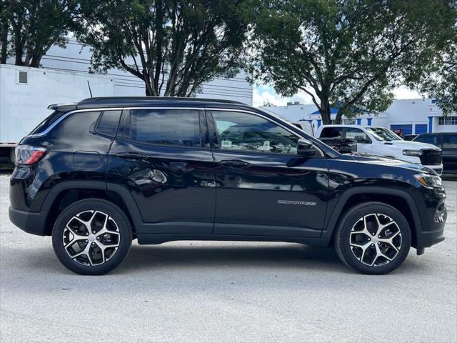 2024 Jeep Compass COMPASS LIMITED 4X4