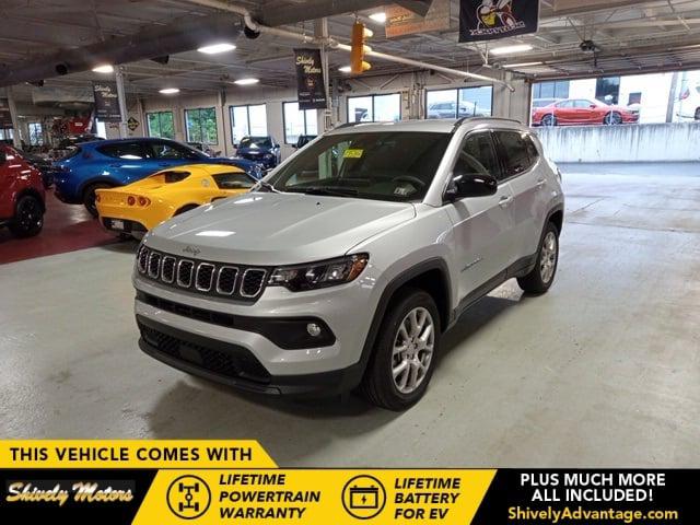 2024 Jeep Compass COMPASS LATITUDE LUX 4X4