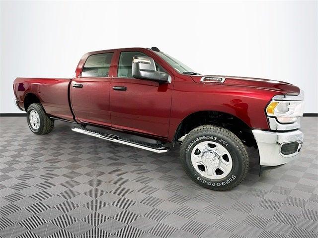 2024 RAM Ram 3500 RAM 3500 TRADESMAN CREW CAB 4X4 8 BOX