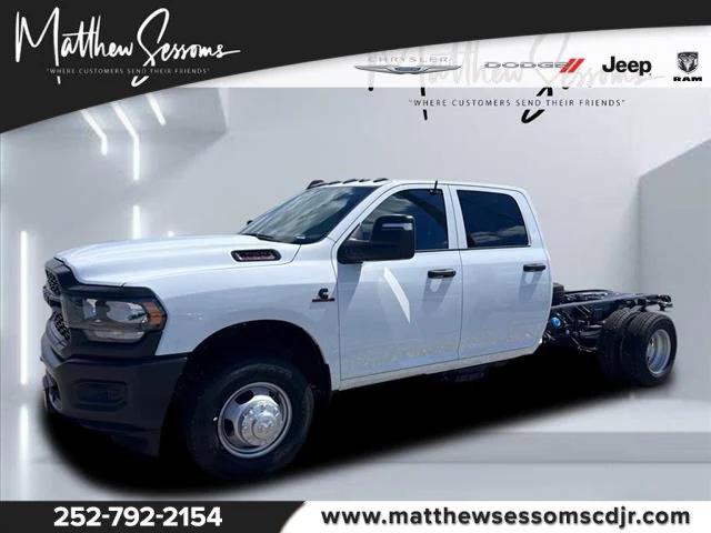 2024 RAM Ram 3500 Chassis Cab RAM 3500 TRADESMAN CREW CAB CHASSIS 4X4 60 CA