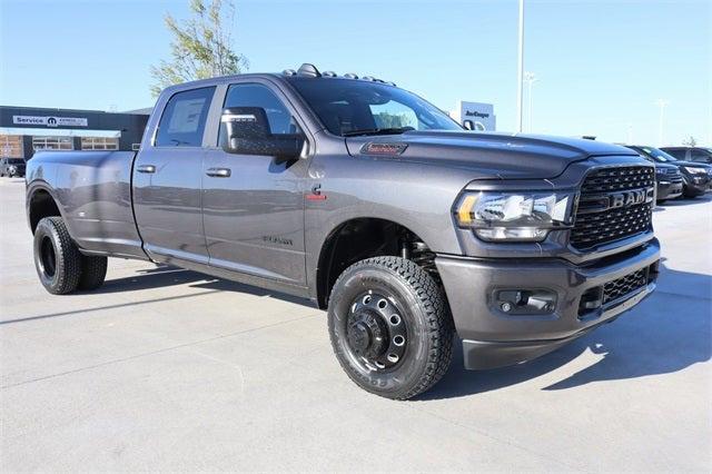 2024 RAM Ram 3500 RAM 3500 BIG HORN CREW CAB 4X4 8 BOX