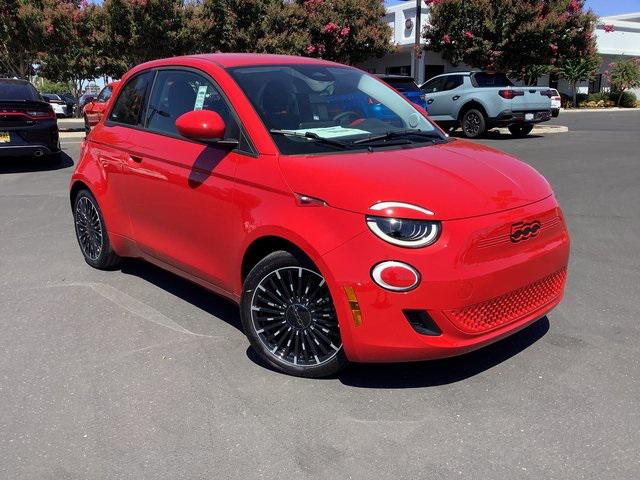 2024 Fiat FIAT 500e 500e INSPI(RED)