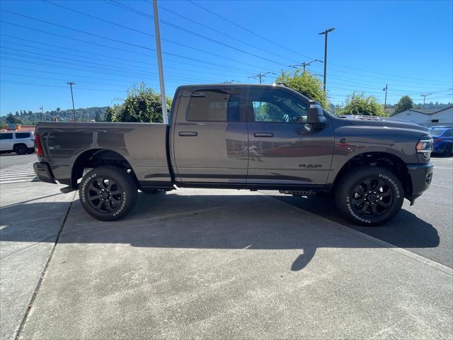 2024 RAM Ram 3500 RAM 3500 LARAMIE CREW CAB 4X4 8 BOX