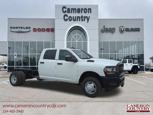 2024 RAM Ram 3500 Chassis Cab RAM 3500 TRADESMAN CREW CAB CHASSIS 4X4 60 CA