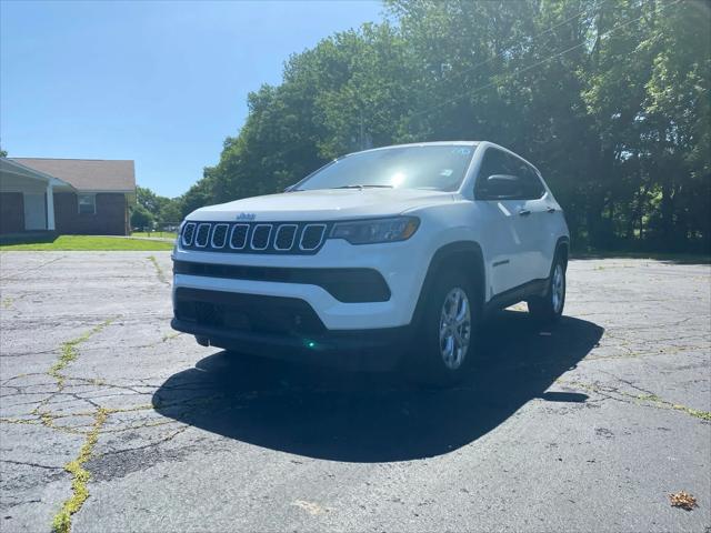 2024 Jeep Compass COMPASS SPORT 4X4