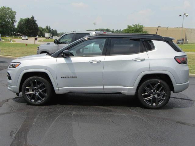 2024 Jeep Compass COMPASS LIMITED 4X4