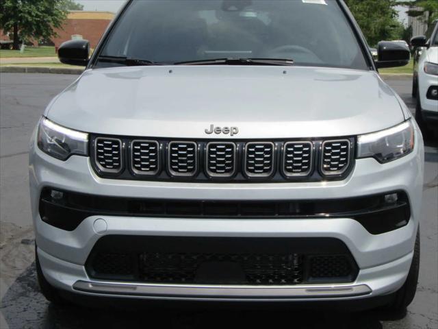 2024 Jeep Compass COMPASS LIMITED 4X4