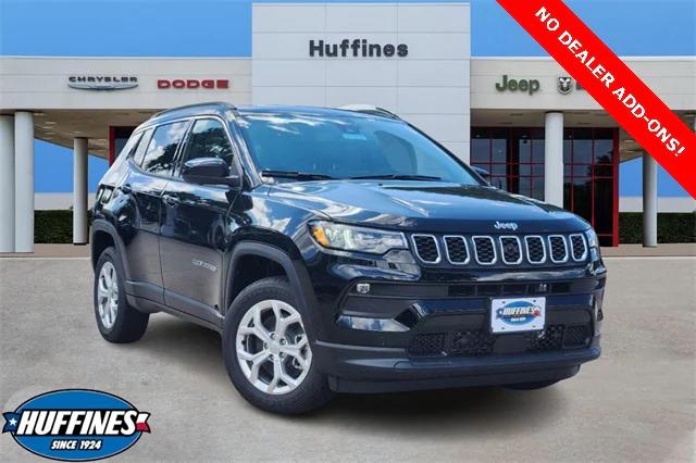 2024 Jeep Compass COMPASS LATITUDE 4X4