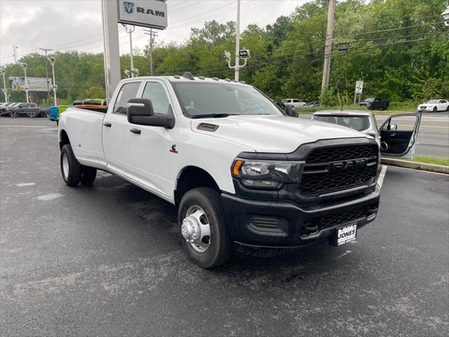 2024 RAM Ram 3500 RAM 3500 TRADESMAN CREW CAB 4X4 8 BOX