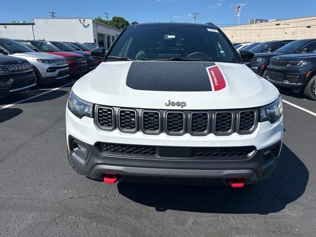 2024 Jeep Compass COMPASS TRAILHAWK 4X4