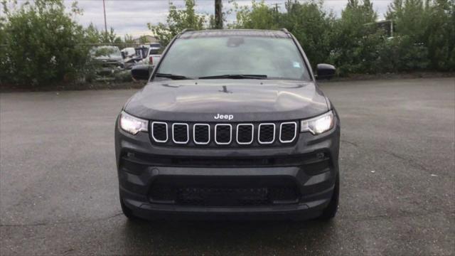 2024 Jeep Compass COMPASS LATITUDE 4X4