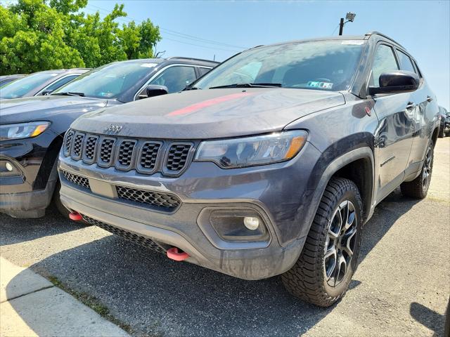 2024 Jeep Compass COMPASS TRAILHAWK 4X4