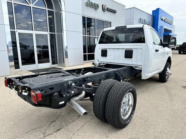 2024 RAM Ram 3500 Chassis Cab RAM 3500 TRADESMAN CHASSIS REGULAR CAB 4X4 60 CA