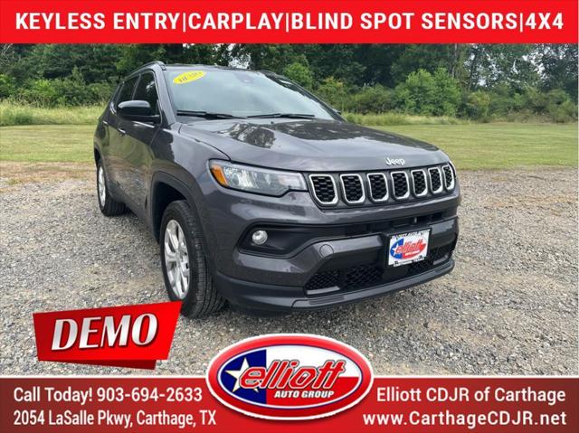 2024 Jeep Compass COMPASS LATITUDE 4X4