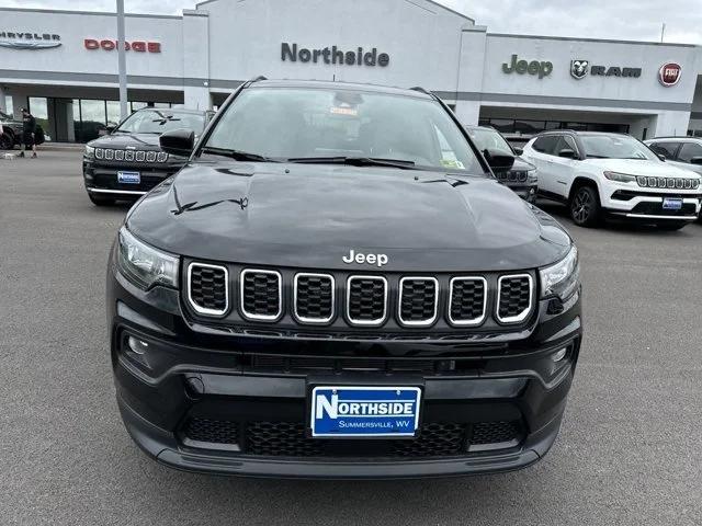 2024 Jeep Compass COMPASS LATITUDE 4X4