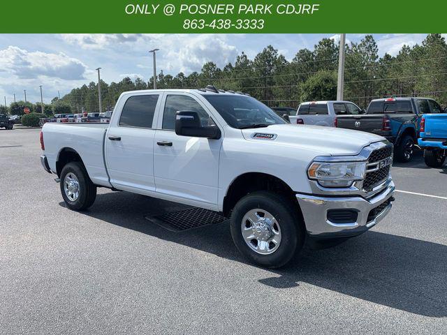 2024 RAM Ram 2500 RAM 2500 TRADESMAN CREW CAB 4X4 64 BOX