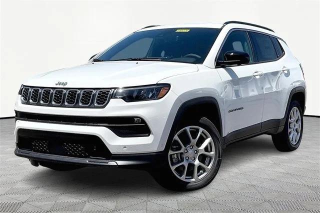 2024 Jeep Compass COMPASS LATITUDE LUX 4X4