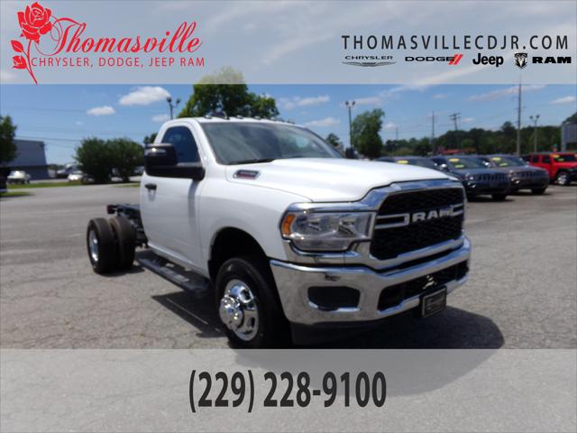 2024 RAM Ram 3500 Chassis Cab RAM 3500 TRADESMAN CHASSIS REGULAR CAB 4X4 60 CA