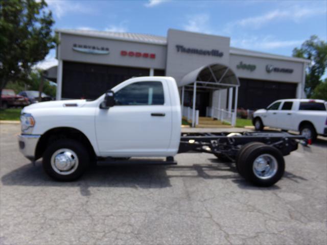 2024 RAM Ram 3500 Chassis Cab RAM 3500 TRADESMAN CHASSIS REGULAR CAB 4X4 60 CA