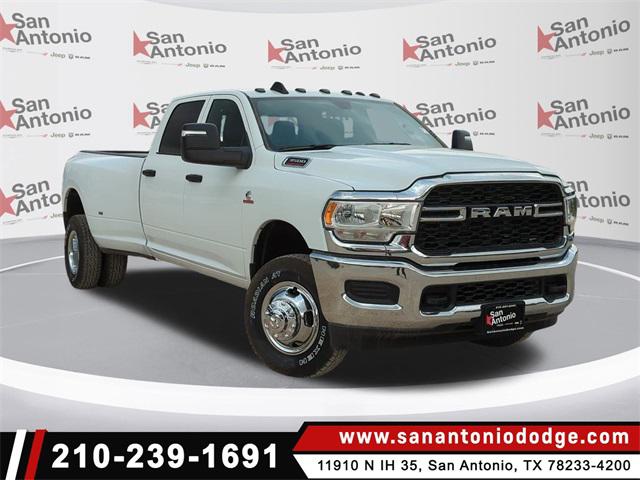 2024 RAM Ram 3500 RAM 3500 TRADESMAN CREW CAB 4X4 8 BOX